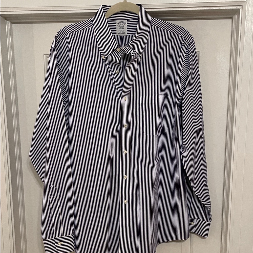 Brooks Brothers Men’s Navy Striped Dress Shirt